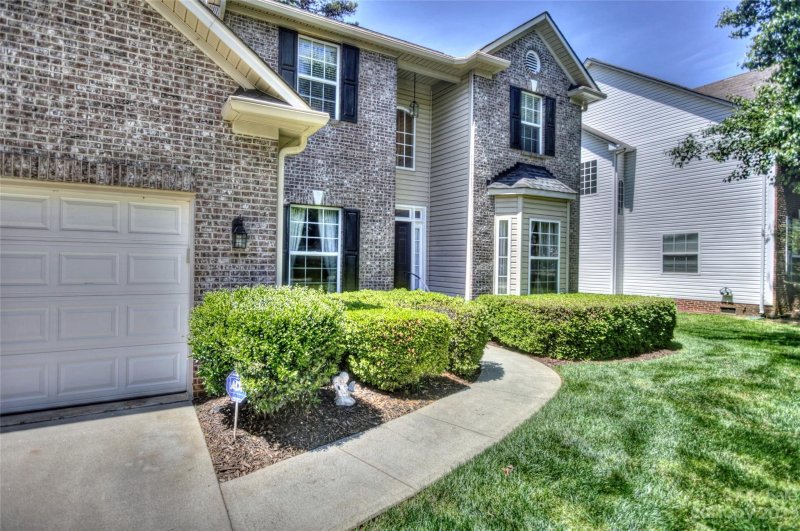 Property image 3 at 2323 Tory Oak Place, Matthews, NC 28105