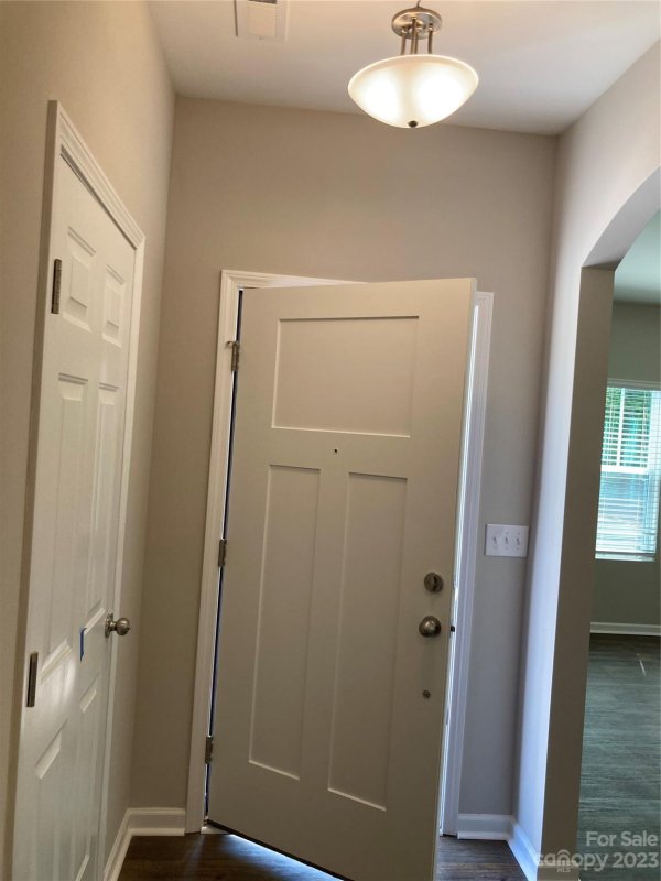 Property image 3 at 2820 Capitol Drive, Charlotte, NC 28208