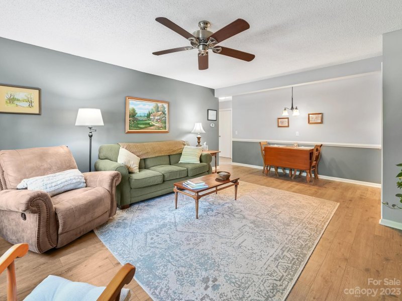 Property image 3 at 27 Capri Lane, Hendersonville, NC 28791