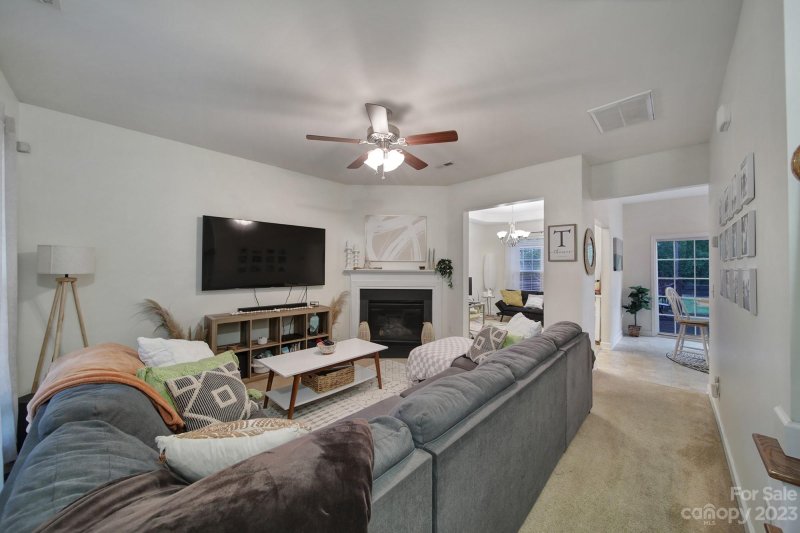 Property image 4 at 676 Victory Gallop Avenue, Clover, SC 29710