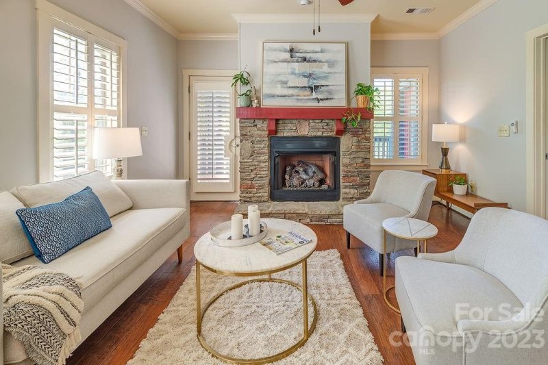 Property image 2 at 9 Kenilworth Knoll, Asheville, NC 28805