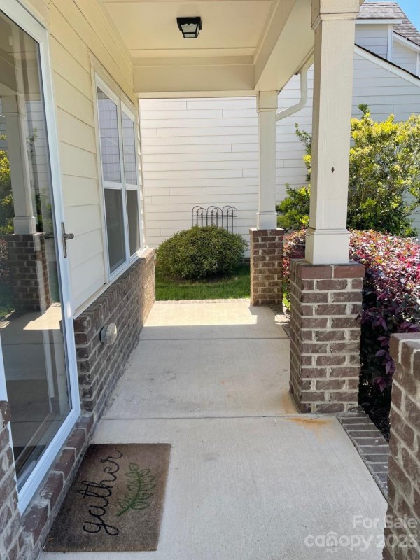 Property image 3 at 13022 Claudel Court, Davidson, NC 28036