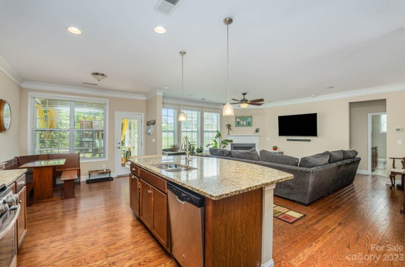 Property image 5 at 922 Hornbeam Court, Clover, SC 29710