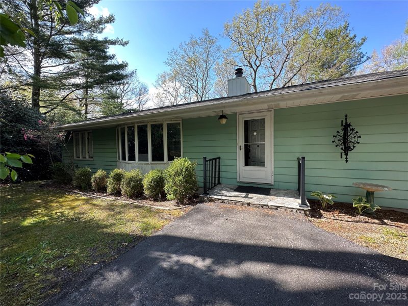 Property image 3 at 67 Ridgeview Road, Spruce Pine, NC 28777