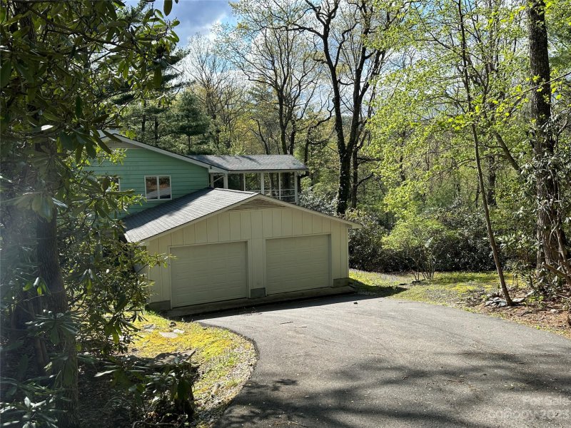 Property image 4 at 67 Ridgeview Road, Spruce Pine, NC 28777