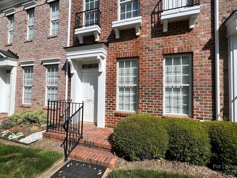 Property image 3 at 10041 Ansonborough Square, Huntersville, NC 28078