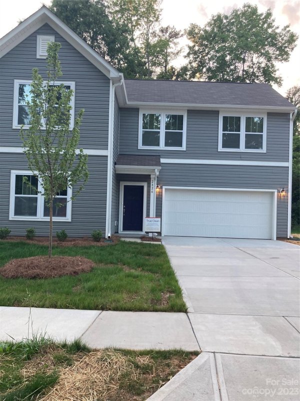 Property image 3 at 2826 Capitol Drive, Charlotte, NC 28208