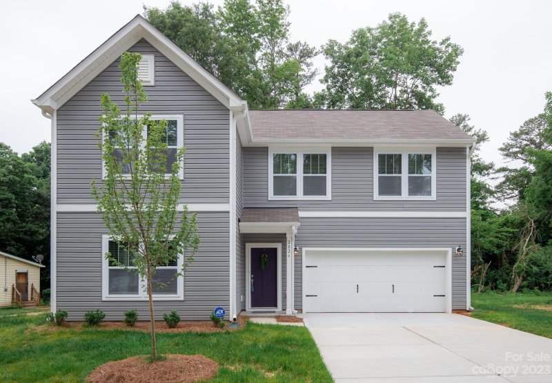 Property image 4 at 2826 Capitol Drive, Charlotte, NC 28208