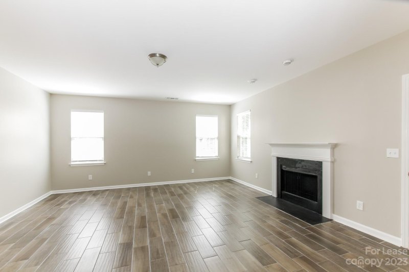 Property image 5 at 3802 Pauline Lane, Charlotte, NC 28216