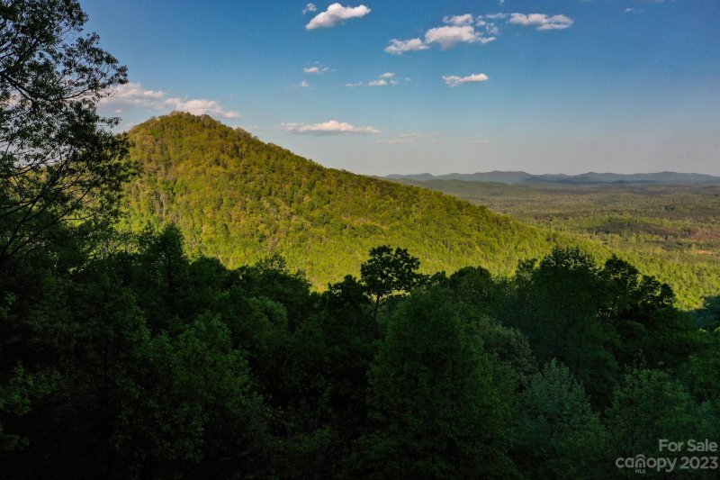 Property image 3 at 2568 Pinnacle Parkway, Union Mills, NC 28167