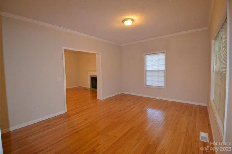Property image 3 at 4931 Ardenwoods Drive, Charlotte, NC 28215