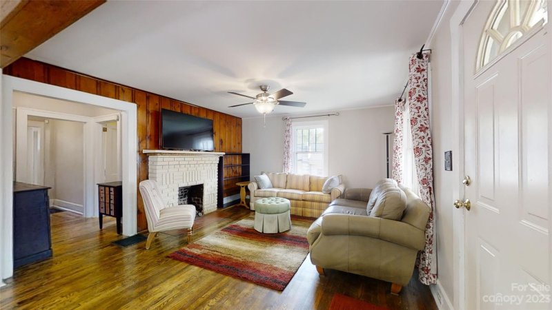 Property image 3 at 72 Middlemont Avenue, Asheville, NC 28806