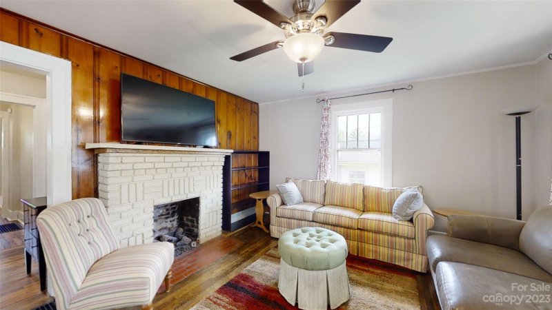 Property image 4 at 72 Middlemont Avenue, Asheville, NC 28806