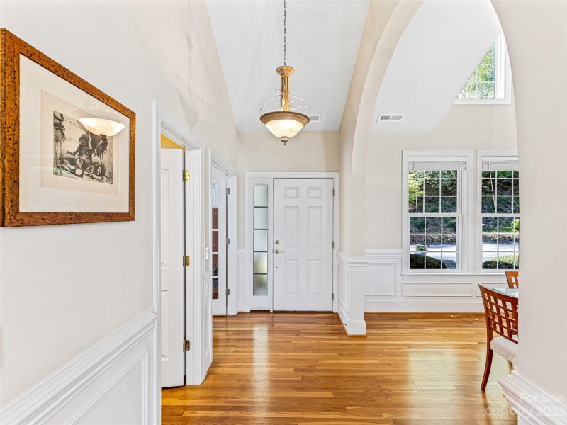 Property image 4 at 133 Trumpet Lane, Asheville, NC 28803