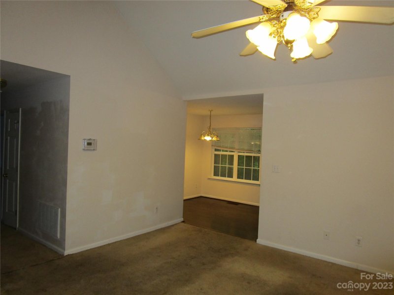 Property image 4 at 5712 Glenhill Court, Charlotte, NC 28208
