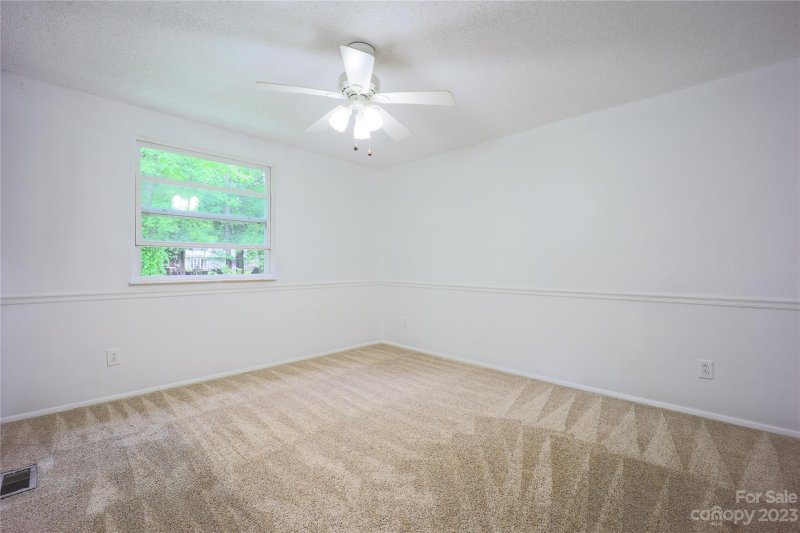 Property image 5 at 6700 Morganford Road, Charlotte, NC 28211