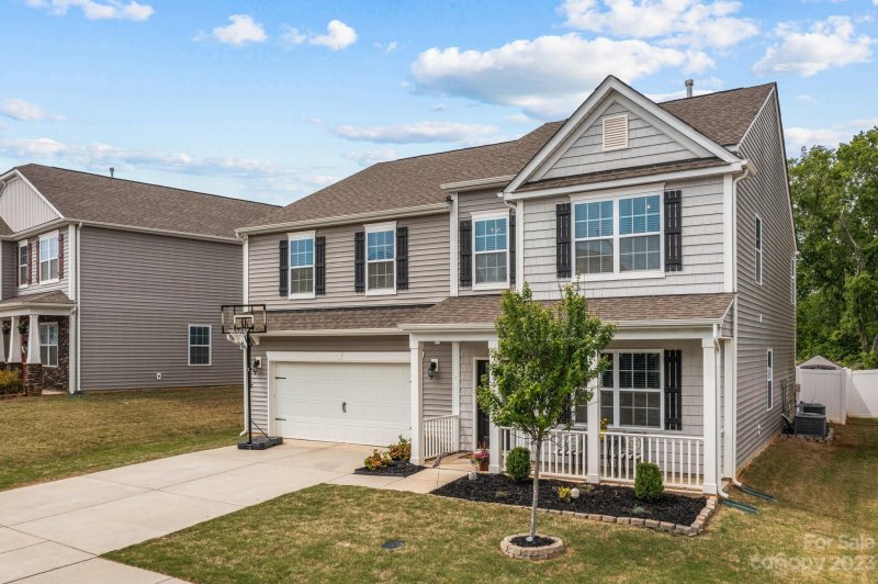 Property image 2 at 177 King William Drive, Mooresville, NC 28115