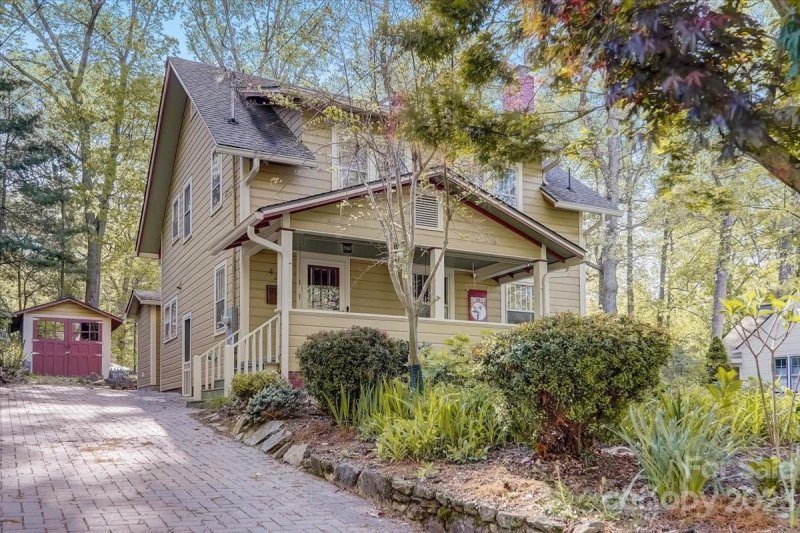 Property image 3 at 42 Westover Drive, Asheville, NC 28801