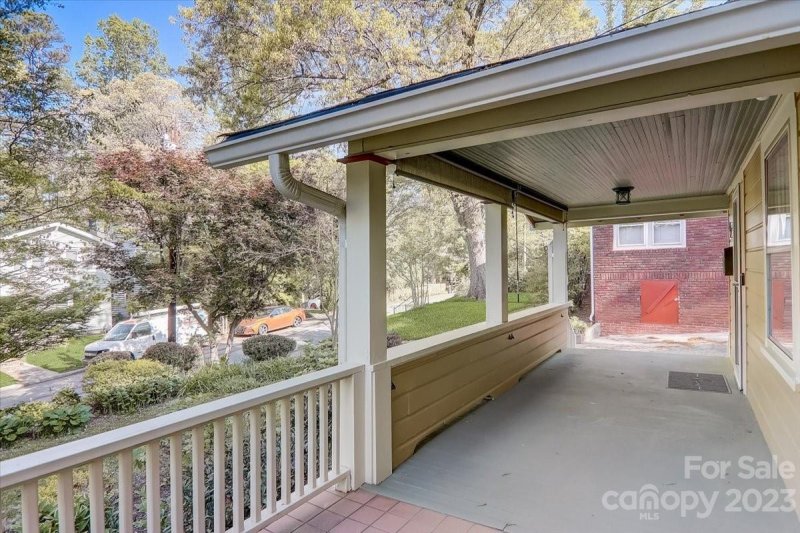 Property image 5 at 42 Westover Drive, Asheville, NC 28801