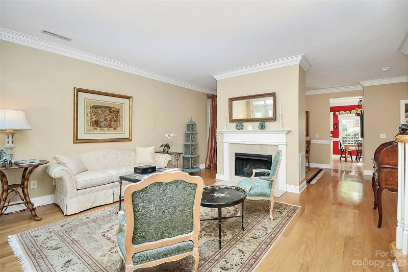 Property image 4 at 9252 Bonnie Briar Circle, Charlotte, NC 28277