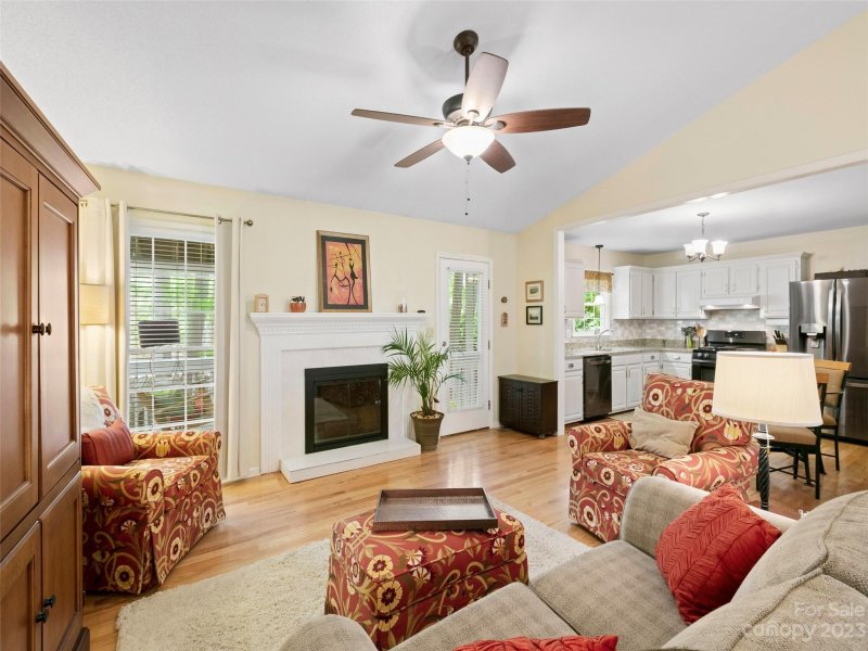 Property image 5 at 27 Southchase Drive, Fletcher, NC 28732