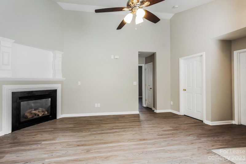 Property image 4 at 6246 Green Vista Court, Charlotte, NC 28212