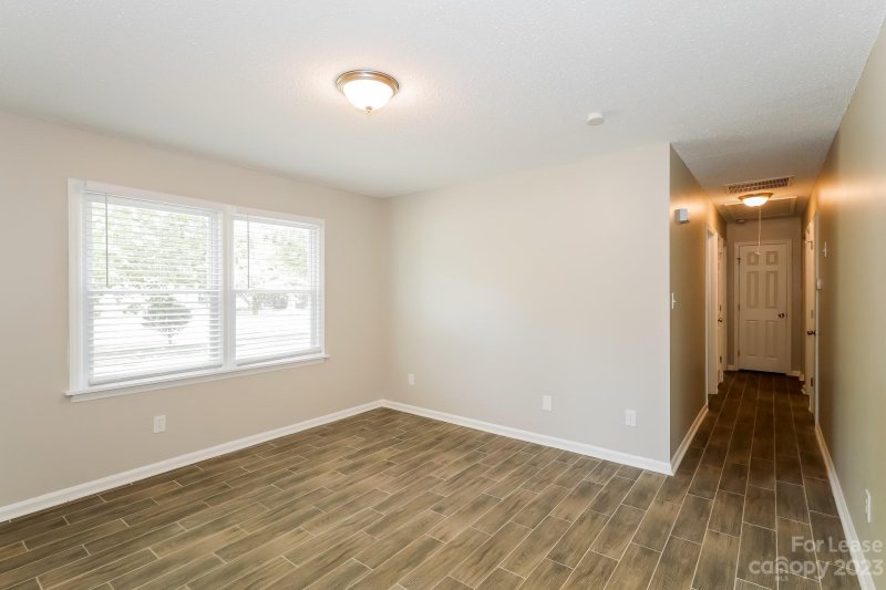 Property image 4 at 8013 Hemby Wood Drive, Indian Trail, NC 28079