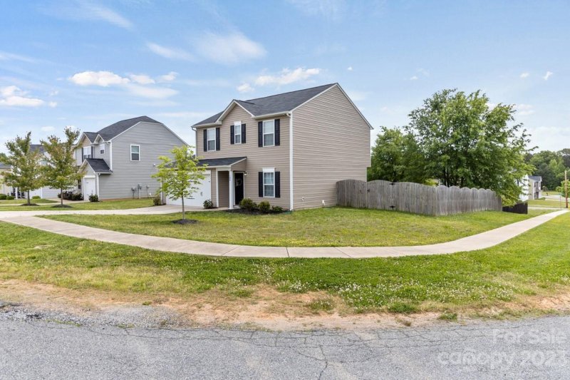 Property image 3 at 106 Olivia Lane, Lincolnton, NC 28092