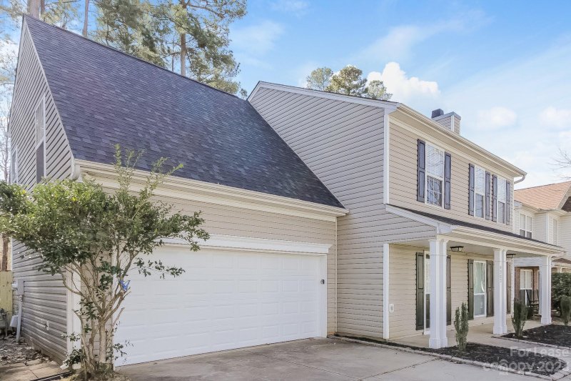 Property image 4 at 9302 Chastain Walk Drive, Charlotte, NC 28216