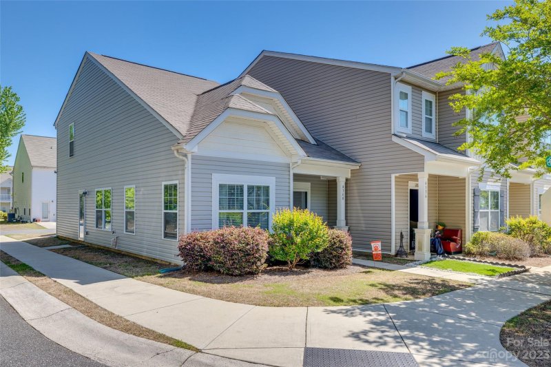 Property image 2 at 4340 Macey Lane, Rock Hill, SC 29732