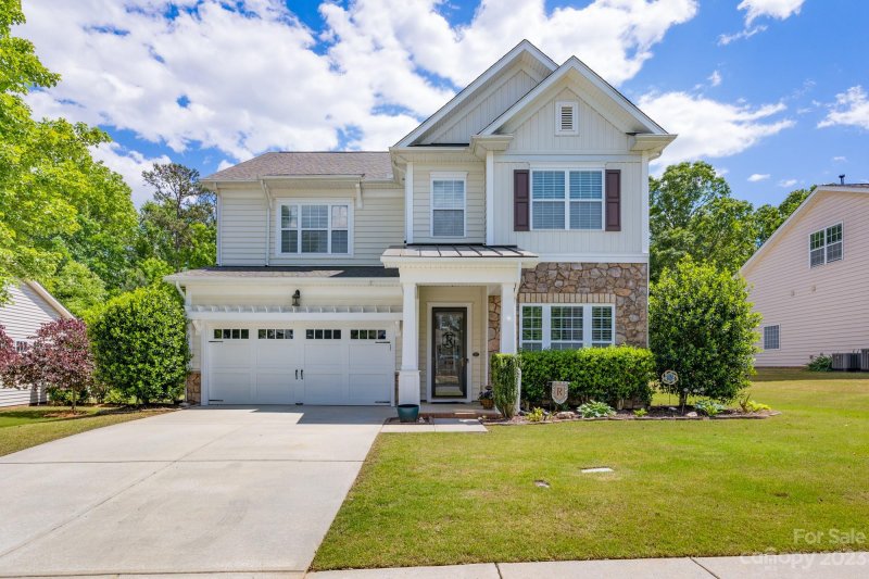 1174 Gold Rush Court
