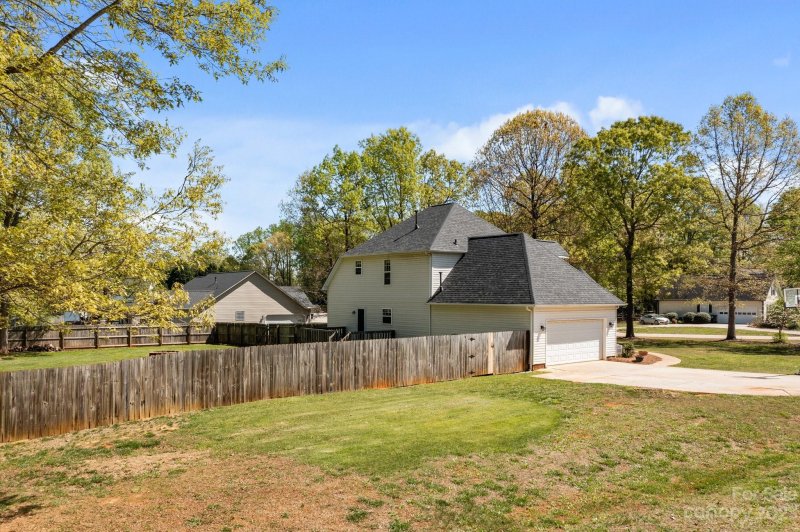 Property image 5 at 1015 Jasmine Circle, Salisbury, NC 28147