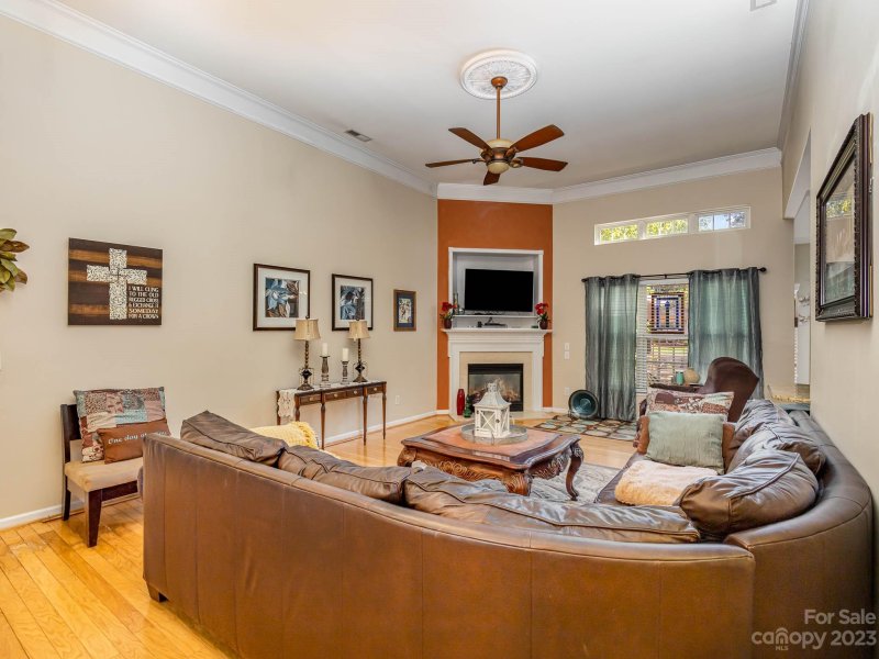 Property image 3 at 574 Surry Trace Circle, Concord, NC 28027