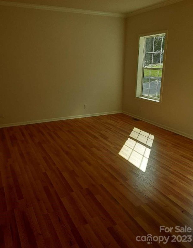 Property image 4 at 6909 Navajo Trail, Sherrills Ford, NC 28673