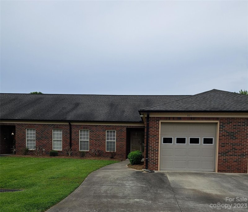 Property image 2 at 621 Camrose Circle, Concord, NC 28025