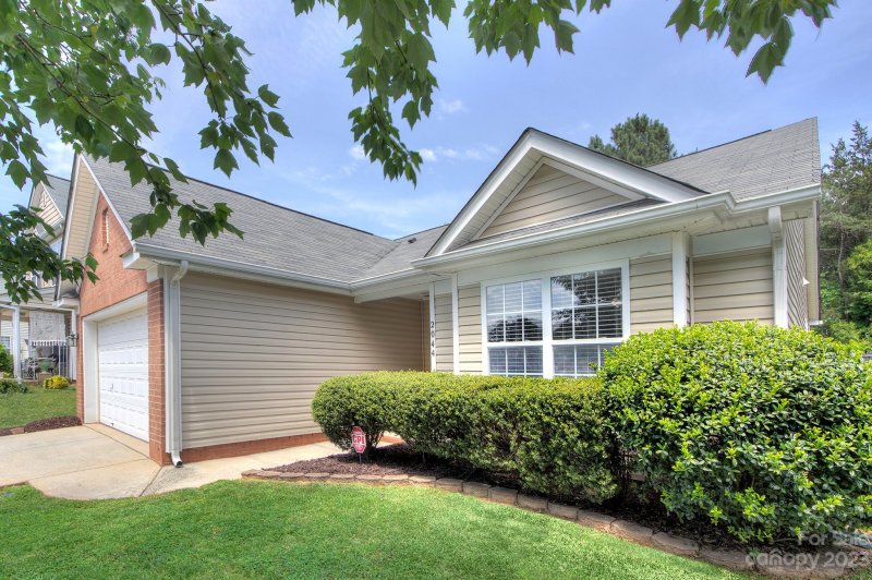 Property image 2 at 2044 Brookchase Boulevard, Fort Mill, SC 29707