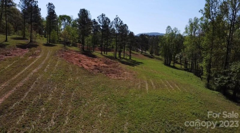 Property image 4 at 2791 Cornwell Drive, Morganton, NC 28655