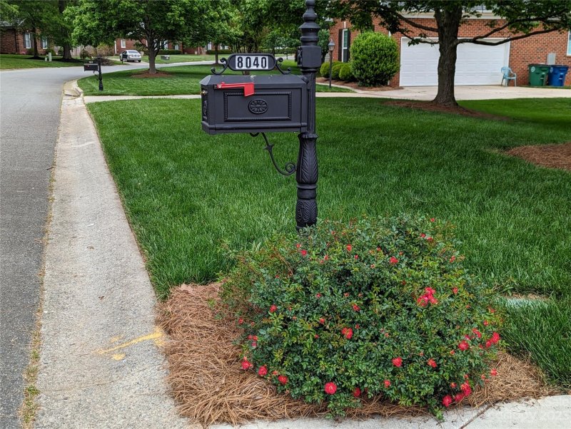 Property image 2 at 8040 Stevens Mill Road, Matthews, NC 28104