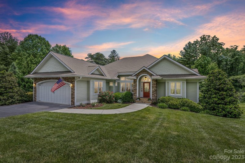 41 Flat Rock Fields Lane