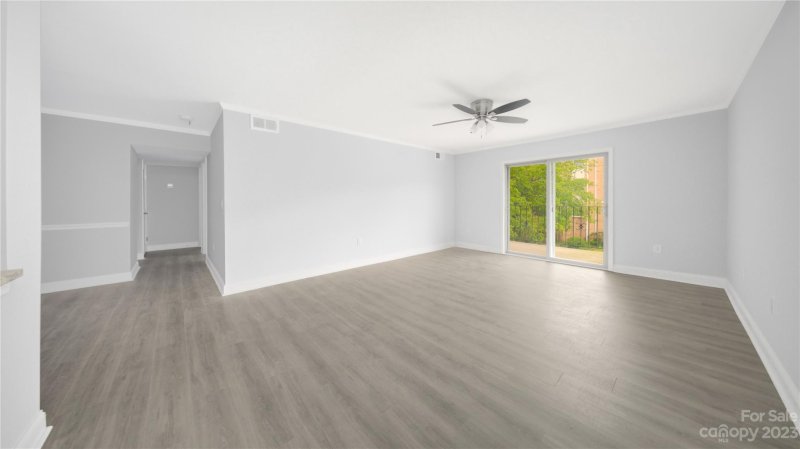 Property image 3 at 4747 Hedgemore Drive, Charlotte, NC 28209