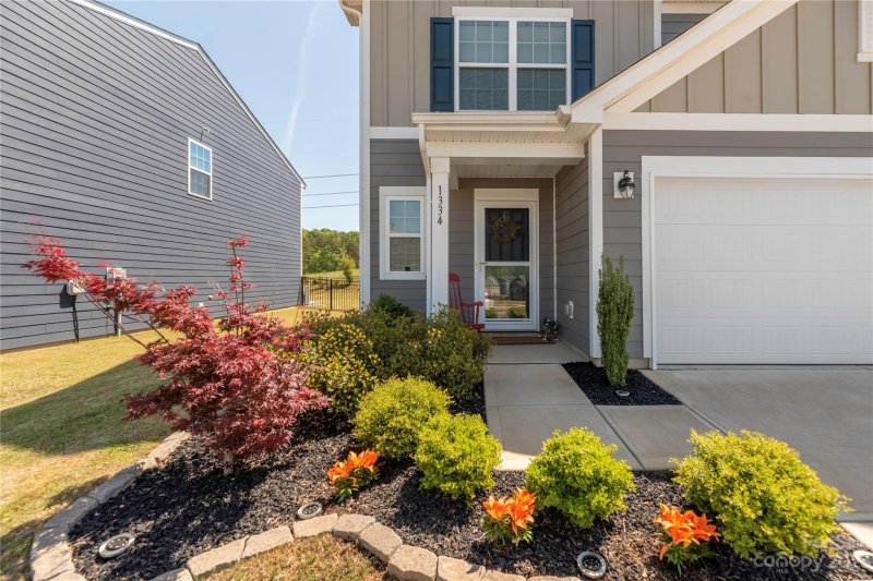 Property image 3 at 1334 Bryson Lane, Denver, NC 28037