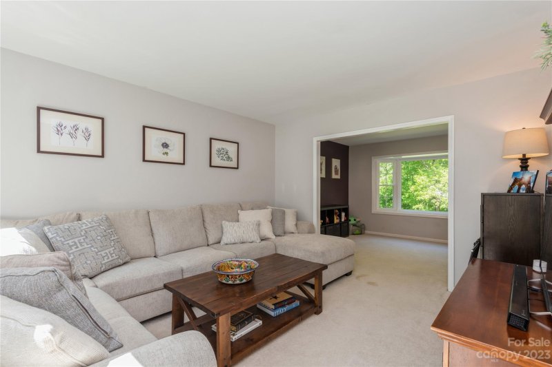 Property image 5 at 8620 Kirchenbaum Drive, Charlotte, NC 28210