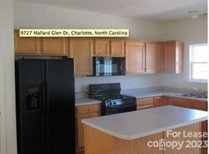 Property image 3 at 9727 Mallard Glen Drive, Charlotte, NC 28262