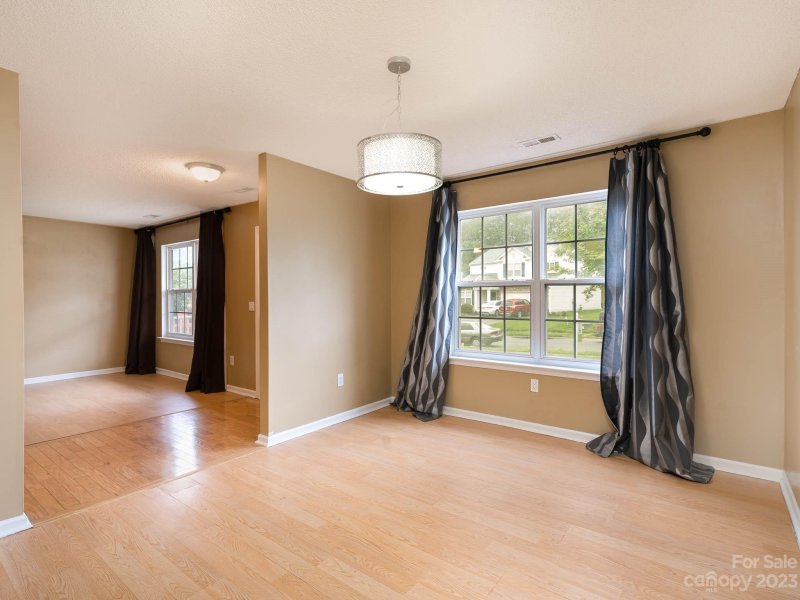 Property image 4 at 1439 Highfield Court, Charlotte, NC 28216