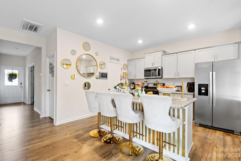 Property image 4 at 6428 Ellimar Field Lane, Charlotte, NC 28215