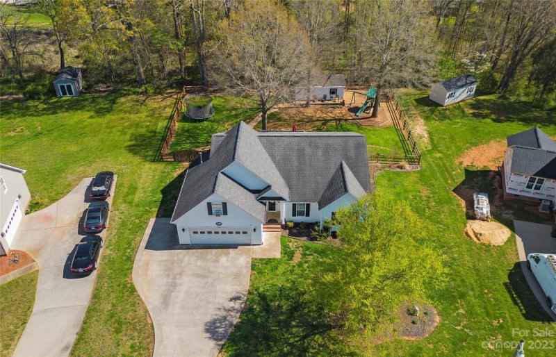 Property image 4 at 614 Maple Ridge Circle, Salisbury, NC 28147