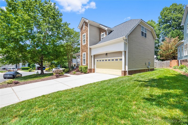 Property image 2 at 3019 Parker Green Trail, Charlotte, NC 28269