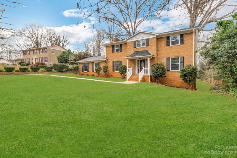 Property image 3 at 6613 Fair Lawn Road, Charlotte, NC 28215