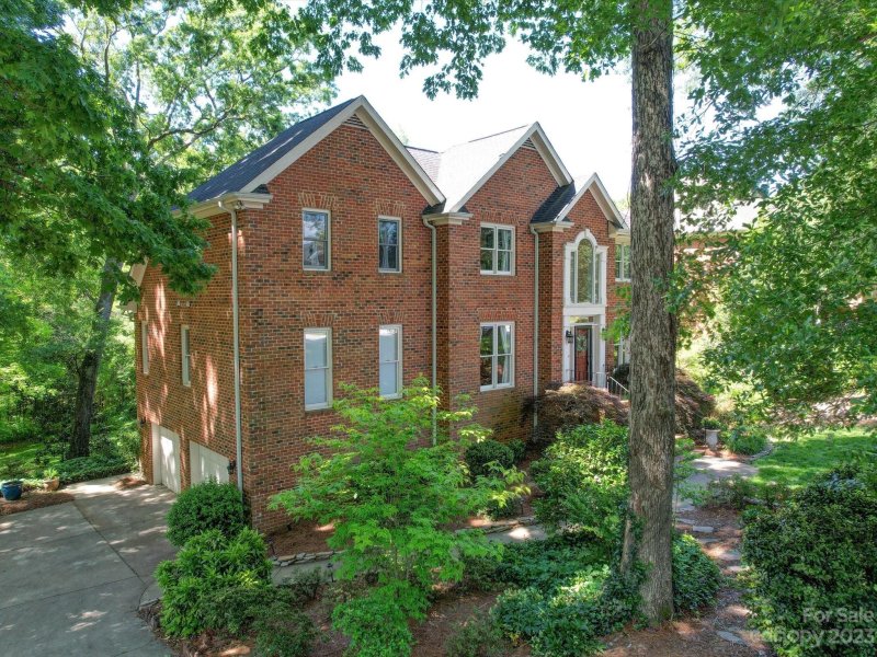 Property image 2 at 536 Beacon Knoll Lane, Fort Mill, SC 29708