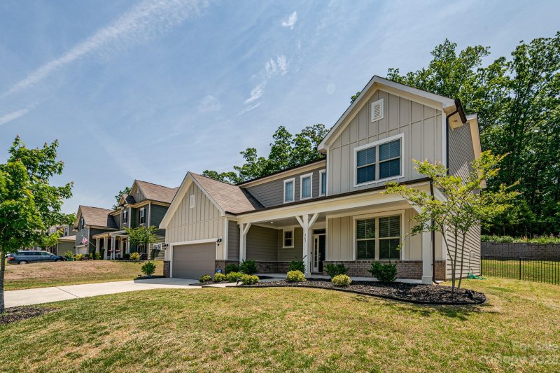 Property image 3 at 363 Se Pleasant View Lane, Concord, NC 28025